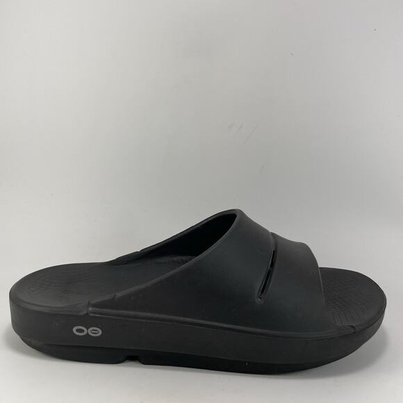 Oofos Ooahh Slide Sandals Womens Size 10 Mens Size 8 Black Comfort Recovery - Picture 1 of 10